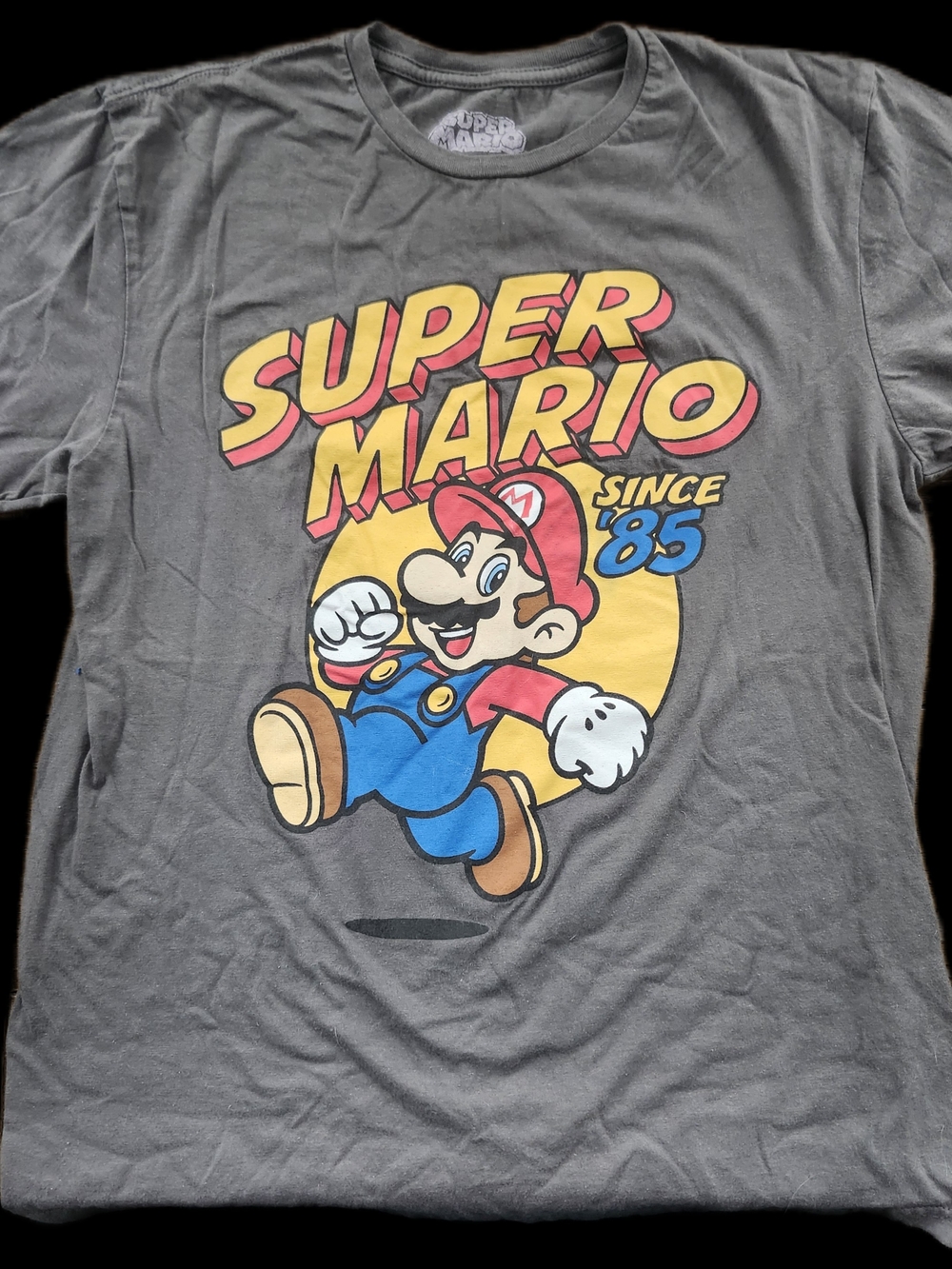 Nintendo Super Mario Gray T‑Shirt with Yellow, Red & Blue Graphic